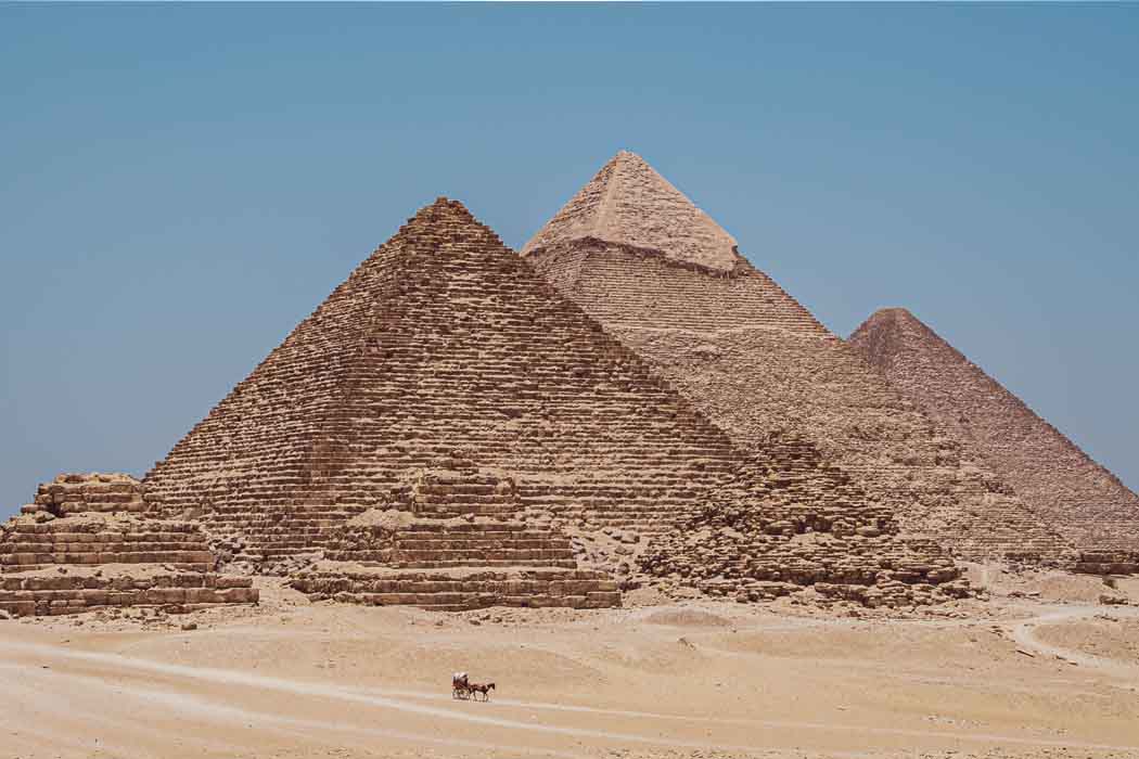 Picture of Egyptian pyramids